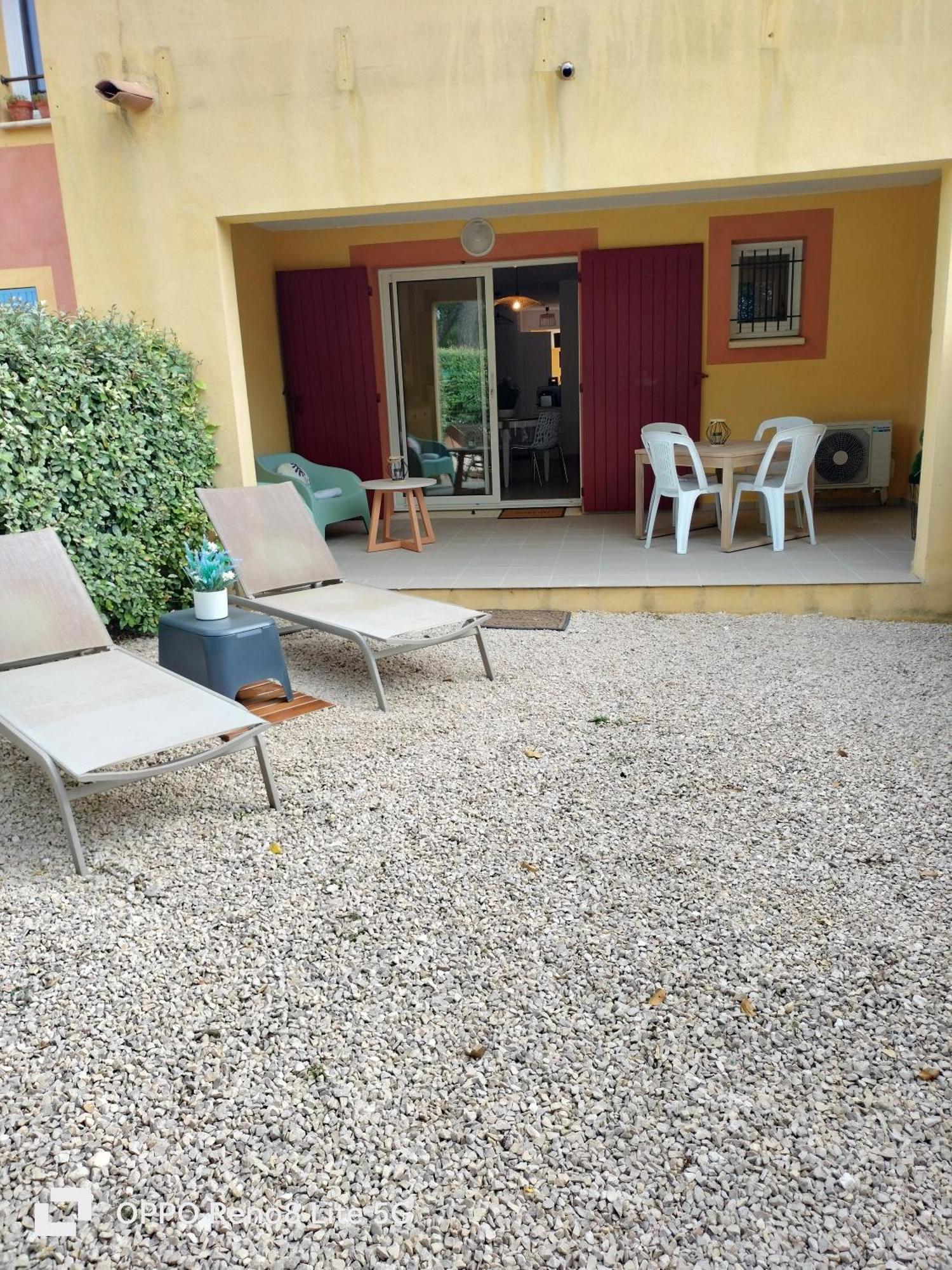 Appartement Eden En Luberon à Roussillon en Isere Extérieur photo